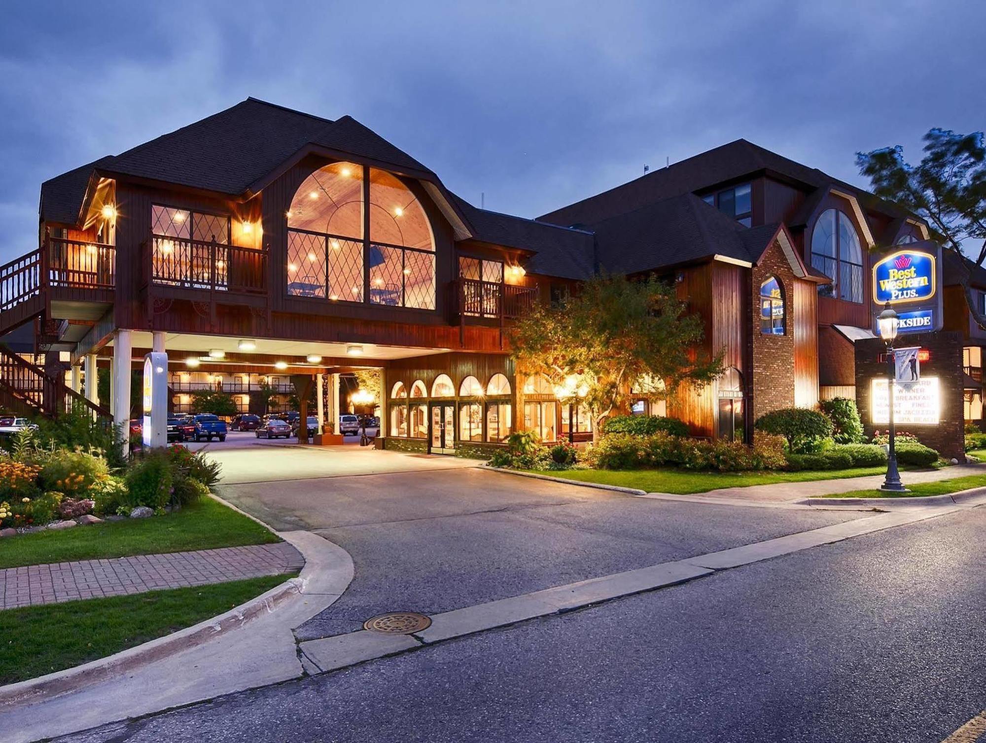 Best Western Plus Dockside Waterfront Inn Mackinaw City Exteriör bild